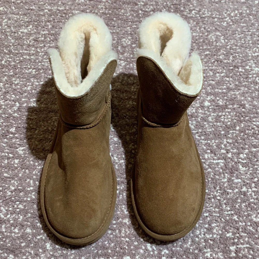 UGG Australia KAREL BOOTS W/CHESTNUT